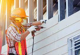 How To Choose The Right Materials for Your Siding Installation in 'Milford, IN